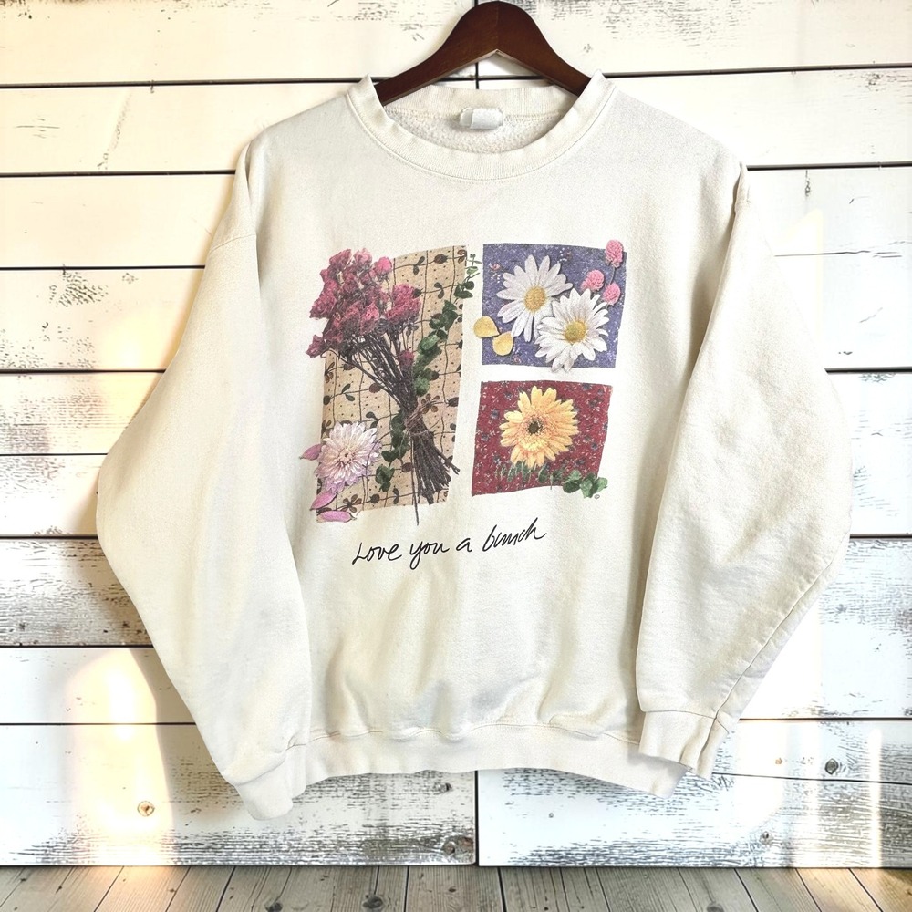 Vintage Flower Sweatshirt Grandma M* Cream Cotton Poly Floral Love You A Bunch